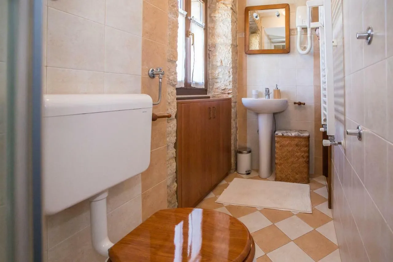 Apartment Ferienwohnung Nona Nina Vižinada